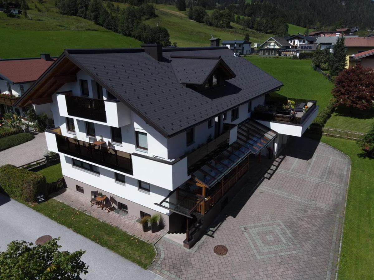 Ferienwohnung Maria Gstatter ซังต์ มาร์ติน อัม เทนเนนเกอเบียร์เกอ ภายนอก รูปภาพ